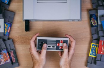 Top 5 máy chơi game điện tử 4 nút trở về tuổi thơ